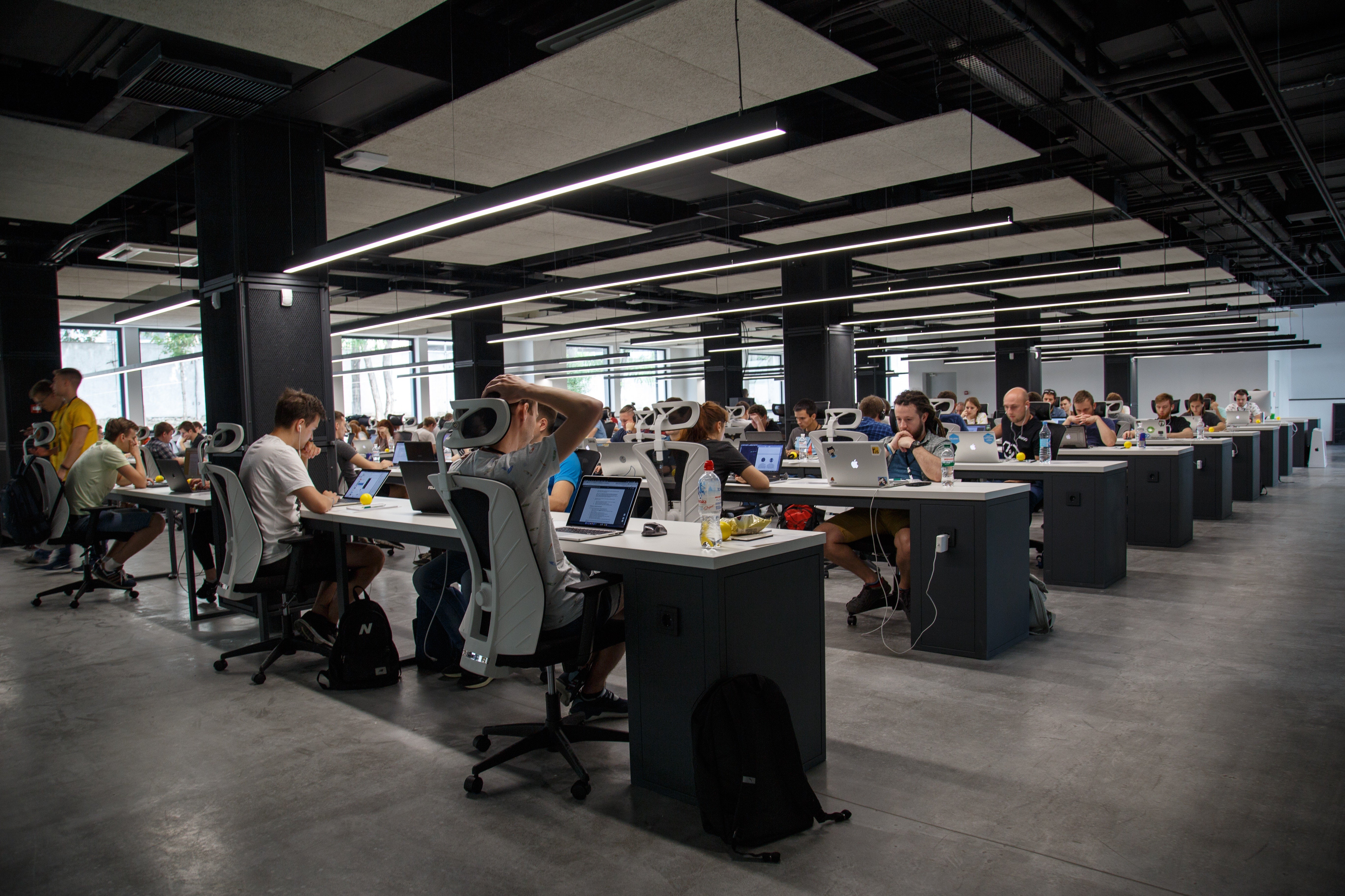 Here’s How to Manage Your Eczema at Work