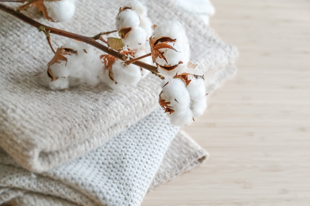 Benefits of Allergy-Friendly Fabrics for Sensitive Spring Skin