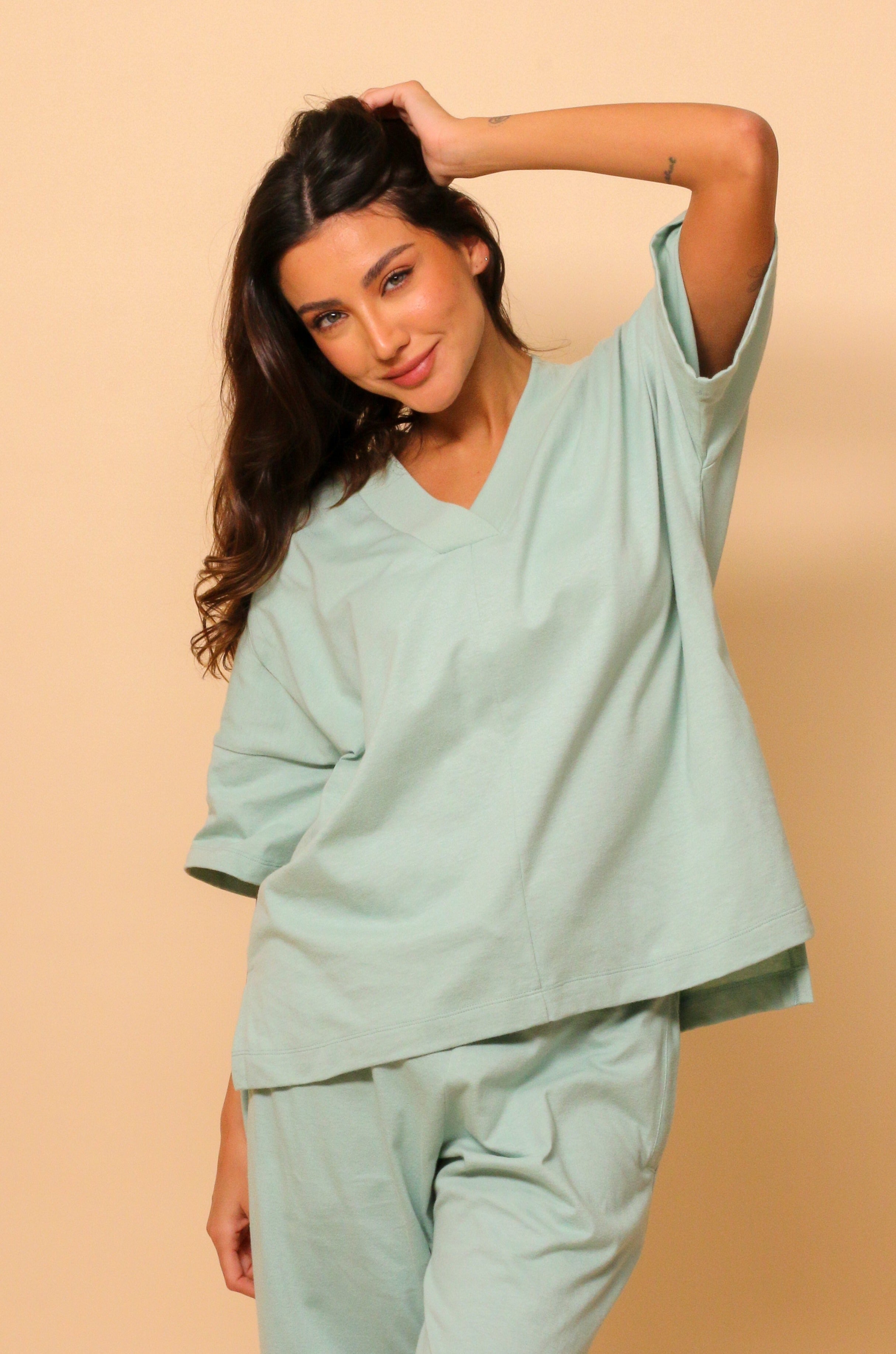 Women's Allergy-Free Victoria V-neck Oversized Top