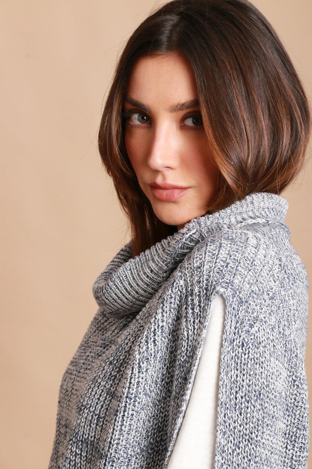 Allergiefreie Pom-Mütze für Damen