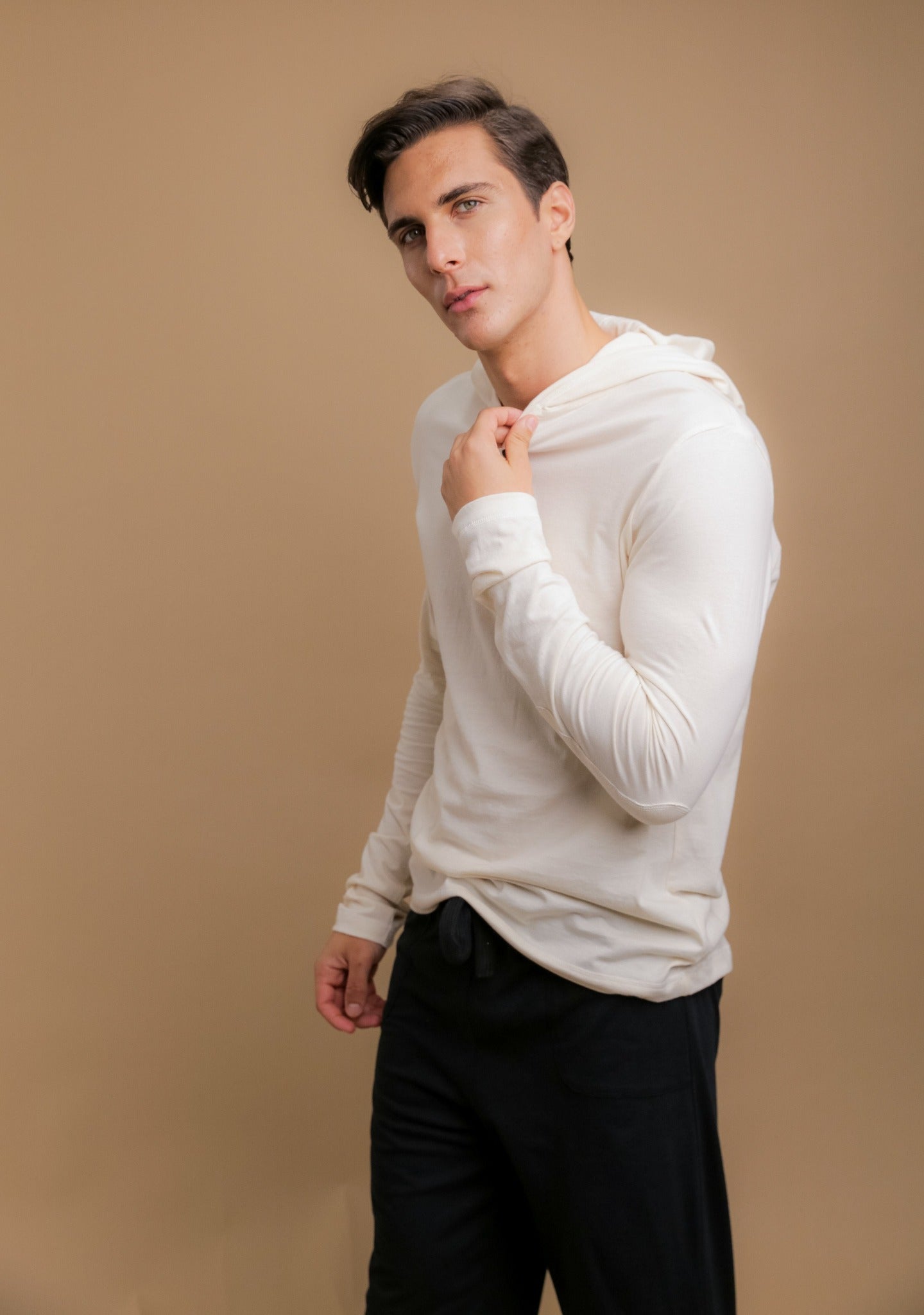 Sweat à capuche léger en jersey à manches longues pour homme