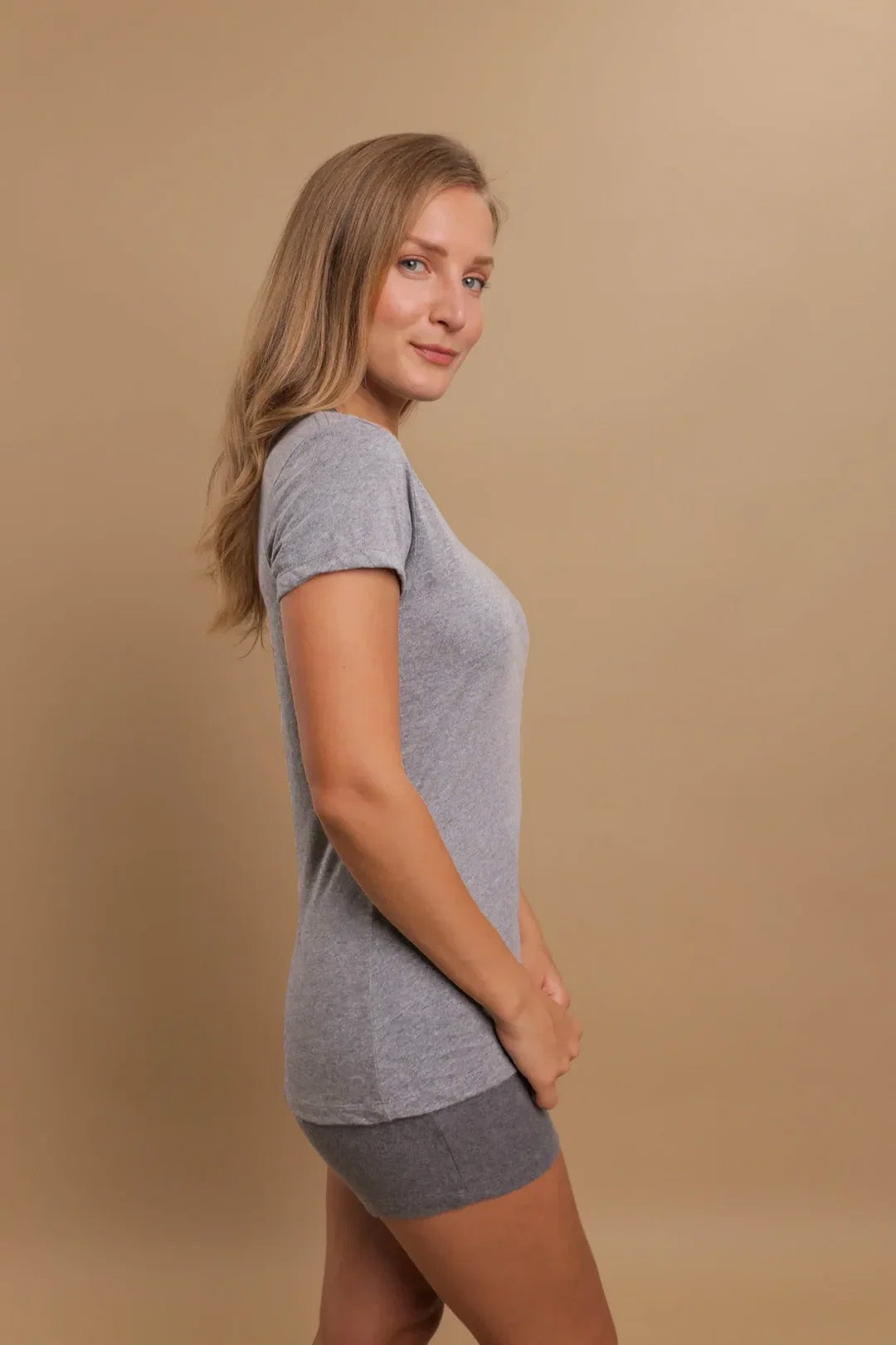 Women's Round Neck Cap Sleeve Shirt