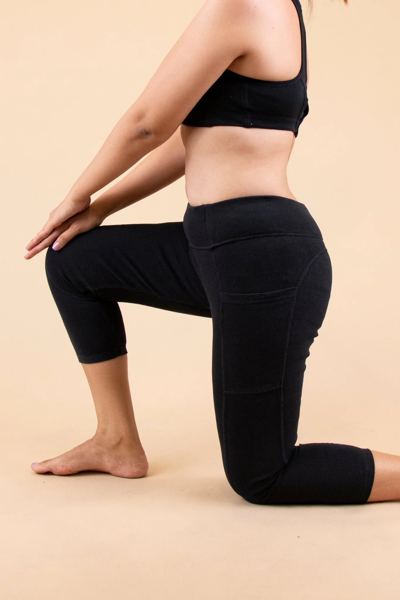 Women's Cropped Leggings